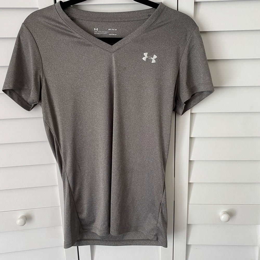 Under armor shirt